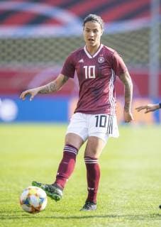 Dzsenifer MAROZSAN GER action football national team women friendly Germany GER Japan JPN 2 2 on 09 04 2019 in Paderborn Germany Â