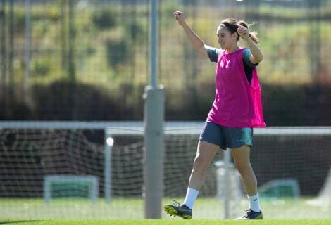 Women s FC Barcelona Barca team s Mariona Caldentey trains at club s complex in Sant Joan Despi, Barcelona, northeastern Spain, 26 April 2019. The team prepares its upcoming UEFA Women s Champions League semi-final second leg game against Bayern Munich on 28 April. Women s FC Barcelona team training session !ACHTUNG: NUR REDAKTIONELLE NUTZUNG!  Copyright: xEnricxFontcubertax GRAFCAT7937 20190426-636918871690699358