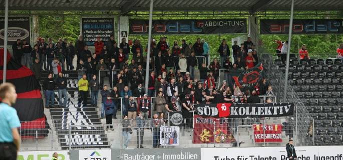26 04 2019 xmohx Football 3 League SG Sonnenhof Grossaspach Hallescher FC emspor v l The fans of SG Sonnenhof Großaspach DFL DFB REGULATIONS PROHIBIT ANY USE OF PHOTOGRAPHS as IMAGE SEQUENCES and or QUASI VIDEO Aspach