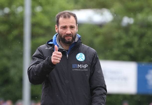 Freiberg Soccer Oberliga SGV Freiberg vs. SV Stuttgarter Kickers Coach Tobias Flitsch Kickers