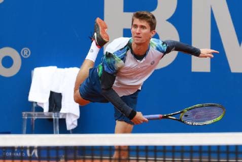 Yannick Maden DEU at serve Tennis BMW Open 2019 27 04 2019