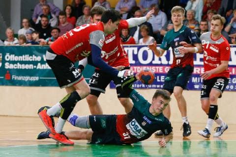 27 04 2019 xtgx Handball 3 League North SC Magdeburg YoungsterS HSV Hannover emspor v l Max Neuhaus Magdeburg am Ball Magdeburg