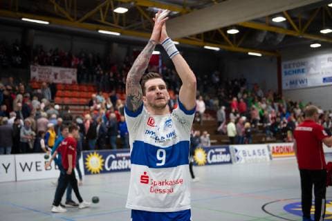 Lübbecke Germany 28 04 2019 2 Handball Bundesliga 2018 2019 TuS N Lübbecke vs Dessau Roßlauer HV Marek Vanco Dessau Lübbecke Nordrhein Westfalen Germany Merkur Arena