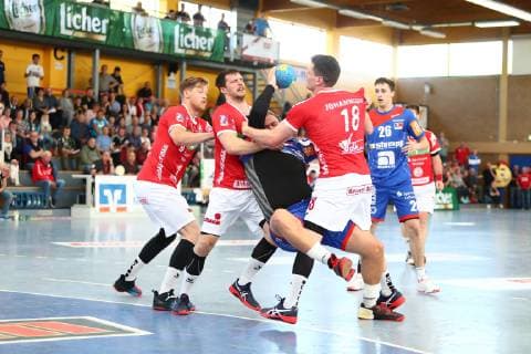 Marcel Niemeyer Balingen in duel with Markus Stegefelt Huettenberg Tobias Hahn Huettenberg and Ragnar Johannsson Huettenberg from left TV Huettenberg vs HBW Balingen Weilstetten Handball 2 Bundesliga 28 04 2019 TV Huettenberg vs HBW Balingen Weilstetten Handball 2 Bundesliga 28 04 2019 Huettenberg Copyright: xEIBNER RenexWeissx EP_RWS