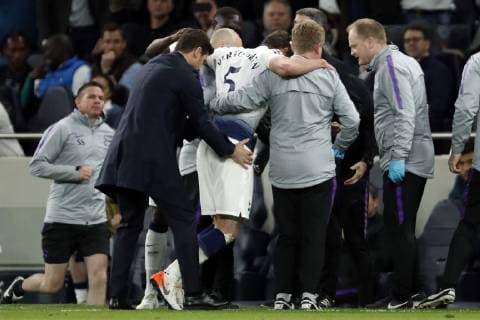 (l-r) Tottenham Hotspur FC coach Mauricio Pochettino, Jan Vertonghen of Tottenham Hotspur FC during the UEFA Champions League semi final match between Tottenham Hotspur FC and Ajax Amsterdam at the Tottenham Hotspur stadium on April 30, 2019 in London, United Kingdom UEFA Champions League 2018 2019 xVIxVIxImagesx xMauricexvanxSteenxIVx 14335432