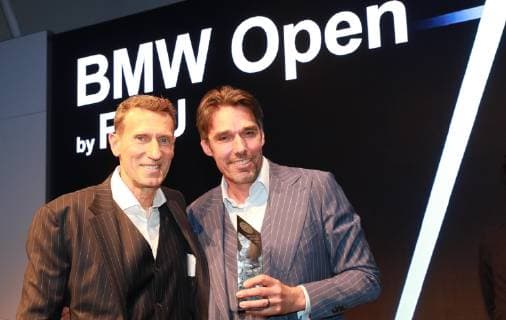 Michael Stich is honoured with Iphitos Award Here with Tournament Director Patrik Kühnen Tennis BMW Open 2019 Players Night 30 04 2019