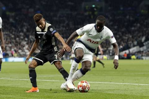 (l-r) David Neres of Ajax, Moussa Sissoko of Tottenham Hotspur FC during the UEFA Champions League semi final match between Tottenham Hotspur FC and Ajax Amsterdam at the Tottenham Hotspur stadium on April 30, 2019 in London, United Kingdom UEFA Champions League 2018 2019 xVIxVIxImagesx xMauricexvanxSteenxIVx 14335966