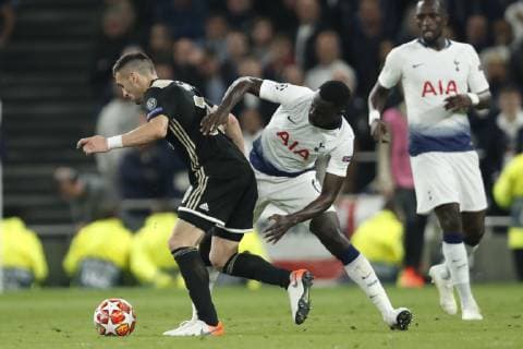 (l-r) Dusan Tadic of Ajax, Davinson Sanchez of Tottenham Hotspur FC during the UEFA Champions League semi final match between Tottenham Hotspur FC and Ajax Amsterdam at the Tottenham Hotspur stadium on April 30, 2019 in London, United Kingdom UEFA Champions League 2018 2019 xVIxVIxImagesx xMauricexvanxSteenxIVx 14336138