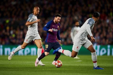 FC Barcelona Barca s Lionel Messi (C) vies for the ball with Liverpool s Virgil van Dijk (R) and Fabinho during the UEFA Champions League first leg semifinal match between FC Barcelona and Liverpool in Barcelona, Catalonia, Spain, 01 May 2019. Barcelona - Liverpool !ACHTUNG: NUR REDAKTIONELLE NUTZUNG!  Copyright: xAlejandroxGarciax GRAF1611 20190501-636923431512026744