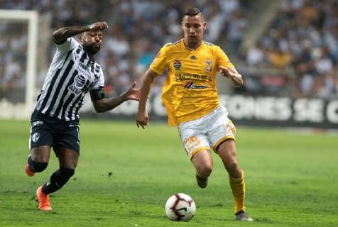Dorlan Pabon (L) of Monterrey vies for the ball with Jesus Duenas (R) of Tigres during the second leg match of the Concacaf Champions League Final between the Rayados de Monterrey and the Tigres UANL, at the BBVA stadium, in Monterrey, Mexico, 01 May 2019. Final: Monterrey vs. Tigres !ACHTUNG: NUR REDAKTIONELLE NUTZUNG!  Copyright: xMiguelxSierrax AME8108 20190502-636923712301533077
