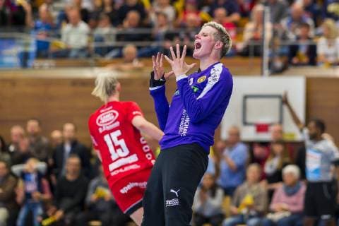 Bietigheim Germany 04 May 2019 HBF 18 19 SG BBM Bietigheim vs. Borussia Dortmund vs. Kim Naidzinavicius Bietigheim Goalkeeper Clara Woltering Dortmund angry angry angry angry angry angry angry screams raging Bietigheim Bissingen Viadukthalle Baden Württemberg Germany