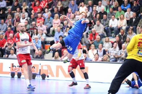 Lukas Stutzke TSV Bayer Dormagen 39 free in front of goal ASV Hamm Westfalen vs. TSV Bayer Dormagen Handball 2 Bundesliga 04 05 2019 ASV Hamm Westfalen vs. TSV Bayer Dormagen Handball 2 Bundesliga 04 05 2019 Hamm Copyright: xEIBNER JanxStrohdiekx EP_JSK