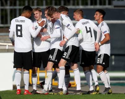 UEFA European Under-17 Championship Group D, Tallaght Stadium, Dublin 4 5 2019 Germany U17 U 17 vs Italy U17 Maximilian Beier celebrates scoring with teammates Maximilian Beier celebrates scoring with teammates 4 5 2019  Copyright: x©INPHO OisinxKeniryx inpho_01544910