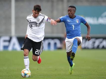 Germany v Italy UEFA EURO EM Europameisterschaft Fussball U17 U 17 Championship Mehmet-Can Aydin of Germany and Franco Pirola of Italy during the UEFA Euro U17 Championship match at Tallaght Stadium, Tallaght Content Not Available For UK Newspapers Copyright: xYannisxHalasx FIL-13210-0020