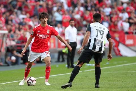 May 4, 2019 - Lisbon, Portugal - Benfica s Portuguese forward Joao Felix vies with Portimonense s defender Henrique during the Portuguese League football match SL Benfica vs Portimonense at the Luz stadium in Lisbon on May 4, 2019. SL Benfica x Portimonense - Primeira Liga  - ZUMAn230 20190504_zaa_n230_759 Copyright: xPedroxFiuzax