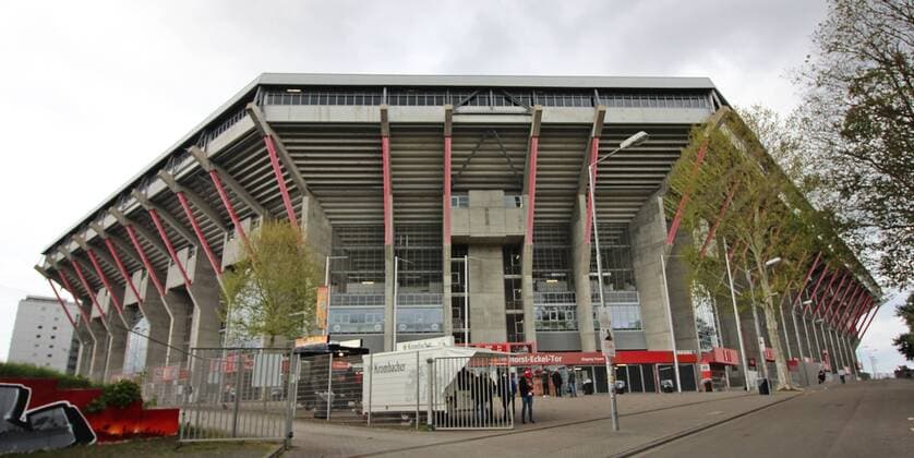 04 05 2019 xmohx Football 3 League 1 FC Kaiserslautern Spvgg Unterhaching emspor v l Fritz Walter Stadium with view from the outside DFL DFB REGULATIONS PROHIBIT ANY USE OF PHOTOGRAPHS as IMAGE SEQUENCES and or QUASI VIDEO Kaiserslautern