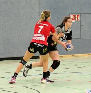 Right Caren Hammer Tigers Waiblingen HL Buchholz 08 Rosengarten VfL Waiblingen 2 League Women 04 05 2019 Buchholz Copyright: xEIBNER CEBULOKx EP_eer
