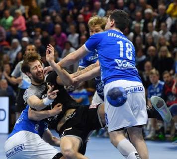 v l Norman Flödl Dresden vs. Ragnar Johannsson Hüttenberg HC Elbflorenz Dresden vs. TV Hüttenberg Handball 2 League of Men 2 Bundesliga Season 2018 2019 Dresden BallsportARENA Dresden 05 05 2019