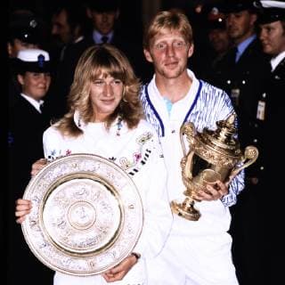 GRAF Stefanie Steffi GER with Wimbledon Cup and Wimbledon Champion BECKER Boris with Cup Tennis All England Lawn Tennis 1989 in Wimbledon on 09 July 1989 in Wimbledon
