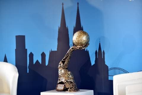 The cup will be on 07 05 2019 in Cologne at the drawing of the semi-final opponents of the VELUX EHF Champions League FINAL4 2019 the season highlight of the European top handball which will take place on 01 and 02 June 2019 in Kökn