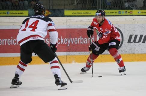 Ice hockey Eishockey - Stars in Wien, AUT vs CAN VIENNA,AUSTRIA,07.MAI.19 - ICE HOCKEY - Stars in Wien, Austria vs Canada. Image shows Konstantin Komarek (AUT) and Adam Henrique (CAN). GEPAxpictures xMarioxKneisl