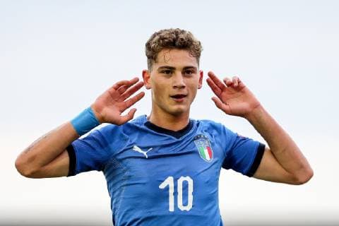 UEFA European Under-17 Championship Group D, City Calling Stadium, Co. Longford 7 5 2019 Italy U17 U 17 vs Austria U17 Italy s Sebastiano Esposito celebrates scoring a goal Sebastiano Esposito celebrates scoring a goal 7 5 2019  Copyright: x©INPHO LaszloxGeczox LG1_0391