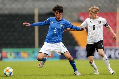 UEFA European Under-17 Championship Group D, City Calling Stadium, Co. Longford 7 5 2019 Italy U17 U 17 vs Austria U17 Italy s Francesco Lamanna and Matthias Braunoder of Austria Francesco Lamanna and Matthias Braunoder 7 5 2019  Copyright: x©INPHO LaszloxGeczox LG1_0393