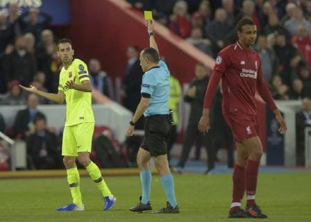 Liverpool United Kingdom 07 05 2019 UEFA Champions League 2018 19 Season Semifinal 2 Round FC Liverpool FC Barcelona Sergio Busquets Barcelona is shown the yellow card DeFodi056