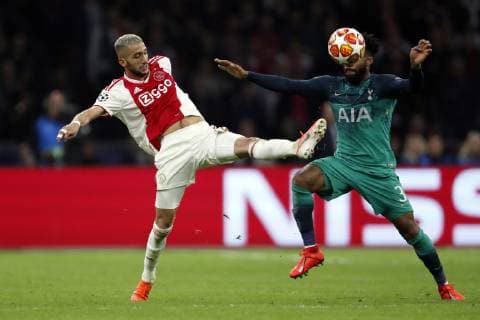 (l-r) Hakim Ziyech of Ajax, Danny Rose of Tottenham Hotspur FC during the UEFA Champions League semi final match Ajax Amsterdam and Tottenham Hotspur FC at the Johan Cruijff Arena on May 08, 2019 in Amsterdam, The Netherlands UEFA Champions League 2018 2019 xVIxVIxImagesx xMauricexvanxSteenxIVx 14403378