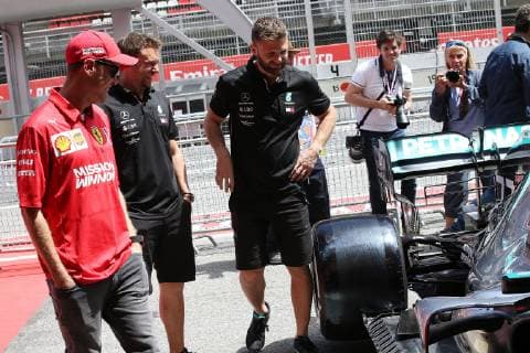 Photo4 LaPresse 09 05 2019 Montmelo, Spain Grand Prix Formula One Spain 2019 In the pic: Sebastian Vettel (GER) Scuderia Ferrari SF90 look the Mercedes AMG F1 W10 in the pit lane  Copyright: xPhoto4 LaPressex