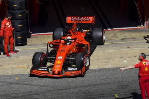 Sebastian Vettel, Ferrari SF90, leaves the garage FORMULE 1 : Grand Prix d Espagne - 10 05 2019 MPSAGENCY PANORAMIC 