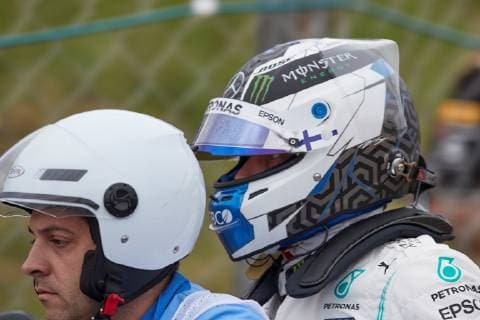 Finnish Formula One driver Valtteri Bottas (R), Mercedes AMG, is seen after crashing during the free practice session for the Spanish Grand Prix at Barcelona-Catalonia circuit in Montmelo, Barcelona, Spain,, 11 May 2019. Formula One Spanish Grand Prix will take place 12 May 2019. 2019 Spanish Grand Prix !ACHTUNG: NUR REDAKTIONELLE NUTZUNG!  Copyright: xALEJANDROxGARCIAx GRAFCAT8738 20190511-636931806873188702