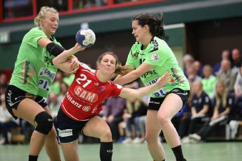 Saskia Putzke Nr 21 SG H2Ku Herrenberg vs. Lotta Janne Woch Nr 06 TSV Nord Harrislee and Hanna Klingenberg Nr 44 TSV Nord Harrislee TSV Nord Harrislee vs. SG H2Ku Herrenberg Handball 2 Bundesliga Women 11 05 19 Harrislee Copyright: xEIBNER Mario_Kobergx EP_eer