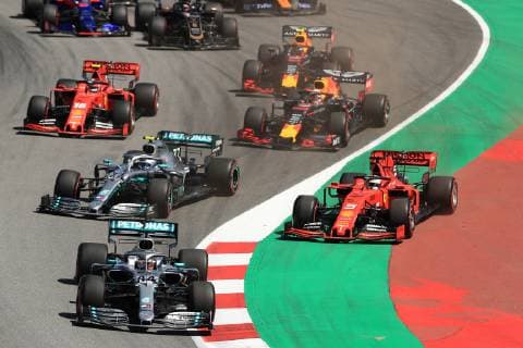 12th May 2019, Circuit de Barcelona-Catalunya, Barcelona, Spain; Formula One Grand Prix of Spain, race day; Mercedes AMG Petronas Motorsport, Lewis Hamilton, team mate Valtteri Bottas and Scuderia Ferrari, Sebastian Vettel battle through Turn 1 into turn 2  ActionPlus12134244 Octane