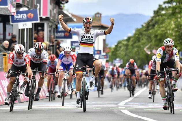 Sport Themen der Woche KW19 Sport Bilder des Tages Photo Fabio Ferrari LaPresse May 12, 2019 Fucecchio (Italy) Cycling Giro d Italia 2019 - 102th edition - stage 02 From Bologna to Fucecchio In the pic: Pascal Ackermann (Bora-Hansgrohe) winner of race  Copyright: xFabioxFerrari LaPressex