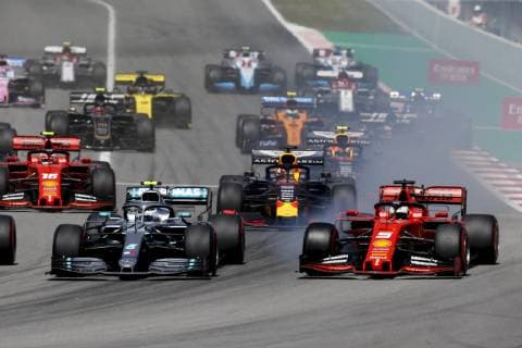 Motorsports: FIA Formula One World Championship WM Weltmeisterschaft 2019, Grand Prix of Spain, Start, 77 Valtteri Bottas (FIN, Mercedes AMG Petronas Motorsport), 5 Sebastian Vettel (GER, Scuderia Ferrari Mission Winnow), Barcelona Spain
