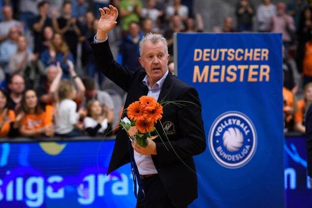 12 05 2019 ZF Arena Friedrichshafen Volleyball Bundesliga Men Men Men Play offs Final 5 Game VfB Friedrichshafen vs Berlin Recycling Volleys Vital Heynen Trainer Coach Friedrichshafen says goodbye Friedrichshafen