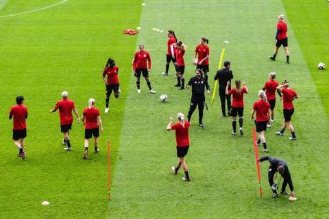 coach Reynald Pedros of Olympique Lyonnais women between his players during a training session prior to UEFA Women s Champions League final match between Olympique Lyonnais women v FC Barcelona, Barca women on May 17, 2018 at Ferencvaros Stadium in Budapest, Hungary UEFA Women s Champions League 2018 2019 xVIxVIxImagesx xGerritxvanxKeulenxIVx 14485649