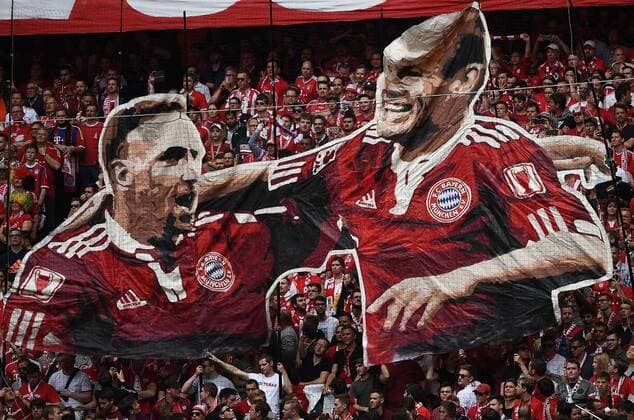Sport Themen der Woche KW20 Sport Bilder des Tages 18.05.2019, xjhx, Fussball 1.Bundesliga, FC Bayern Muenchen - Eintracht Frankfurt emspor, v.l. Ribery Robben Plakat (DFL DFB REGULATIONS PROHIBIT ANY USE OF PHOTOGRAPHS as IMAGE SEQUENCES and or QUASI-VIDEO) Muenchen *** 18 05 2019, xjhx, Football 1 Bundesliga, FC Bayern Muenchen Eintracht Frankfurt emspor, v l Ribery Robben Poster DFL DFB REGULATIONS PROHIBIT ANY USE OF PHOTOGRAPHS as IMAGE SEQUENCES and or QUASI VIDEO Muenchen