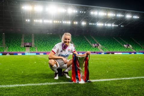 190518 Ada Hegerberg of Lyon poses for a portrait with her gold medal and the trophy after the UEFA Women s Champions League final match between Lyon and Barcelona on May 18, 2019 in Budapest Photo Jon Olav Nesvold BILDBYRAN kod JE 160443,  Copyright: JONxOLAVxNESVOLD BB190518JE080