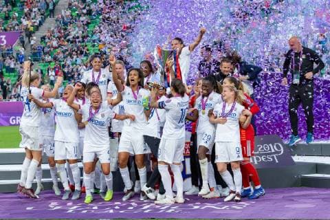 Olympique Lyon celebrates the renewed title Jubel, celebration, 18 05 2019, Budapest, football, women, UEFA Women s Champions League, Olympique Lyon FC Barcelona, womens football xprx