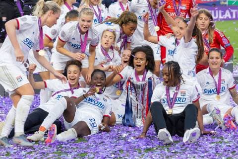 Olympique Lyon celebrates the renewed title Jubel, celebration, 18 05 2019, Budapest, football, women, UEFA Women s Champions League, Olympique Lyon FC Barcelona, womens football xprx
