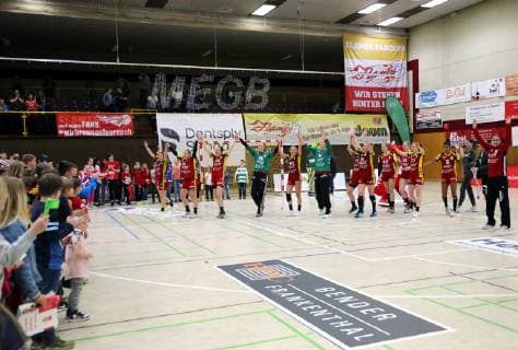 lsp 1 Handball Bundesliga Season 2018 2019 HSG Bensheim vs VfL Oldenburg 18 05 2019 Bensheim v l The Flames say goodbye to the fans Action, single picture ba