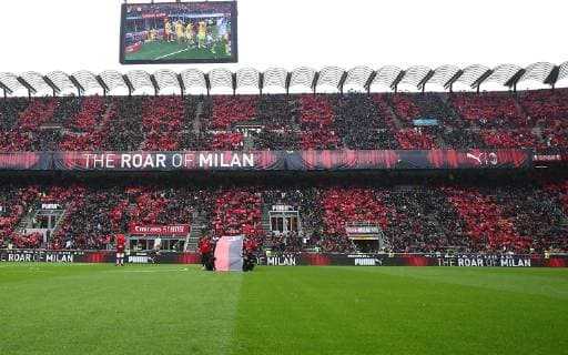 Photo Spada LaPresse May 19 , 2019 Milan ( Italy ) soccer Milan vs Frosinone - Italian Football Championship League A TIM 2018 2019 - San Siro Stadium In the pic: milan supporters  Copyright: xSpada LaPressex