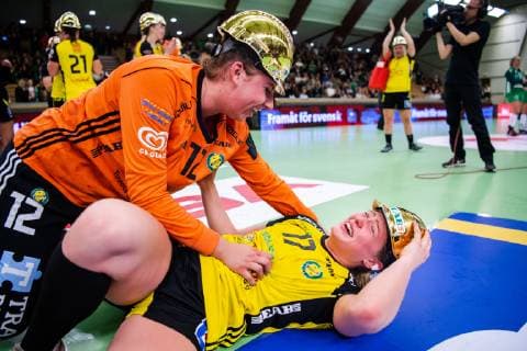190519 Sävehofs moth guard Isabella Mouratidou and Nina Dano rejoice after final 3 in SHE between Skuru and Sävehof on May 19, 2019 in Stockholm,  Copyright: JESPERxZERMAN BB190519JZ045