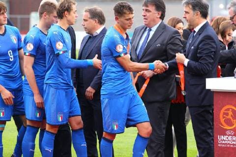 Netherlands v Italy UEFA EURO, EM, Europameisterschaft,Fussball U17, U 17 Championship Final Sebastiano Esposito of Italy is dejected at the end of the UEFA Euro U17 Championship Final at Tallaght Stadium, Tallaght Content Not Available For UK Newspapers Copyright: xYannisxHalasx FIL-13275-0110