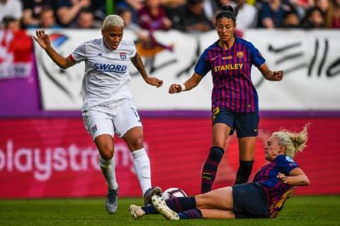 (L-R) Shanice van de Sanden of Olympique Lyonnais women, Maria Pilar Leon Cebrain ( Mapi Leon ) of FC Barcelona, Barca women, Leila Ouahabi El Ouhabi of FC Barcelona women during the UEFA Women s Champions League final match between Olympique Lyonnais women v FC Barcelona women on May 18, 2018 at Ferencvaros Stadium in Budapest, Hungary UEFA Women s Champions League 2018 2019 xVIxVIxImagesx xGerritxvanxKeulenxIVx 14518146