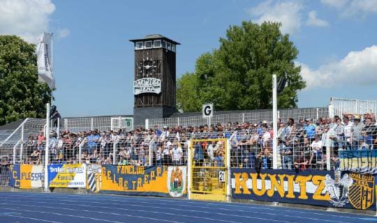 Soccer, Men, Season 2018 2019, 3 League Matchday 38 , FC Carl Zeiss Jena 1860 Munich 4 0 , Fans of Jena in the block in front of the old speaker tower, 18 05 2019, Copyright: xMatthiasxKochx
