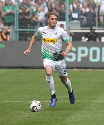 VFL Borussia Mönchengladbach Borussia Dortmund 18 05 2019 Louis Jordan Beyer VFL Action, clipping, single frame DFL REGULATIONS PROHIBIT ANY USE OF PHOTOGRAPHS AS IMAGE SEQUENCES AND OR QUASI VIDEO HM