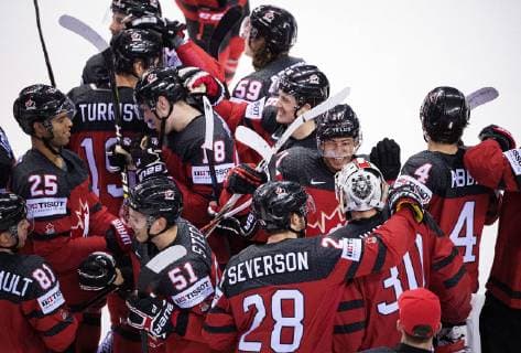 190523 Players of Canada celebrates after 2 3 during the 2019 IIHF Ice Hockey World Championship quarterfinal game between Canada and Switzerland on May 23, 2019 in Kosice Photo Joel Marklund BILDBYRAN kod JM 87956,  Copyright: JOELxMARKLUND BB190523JM045